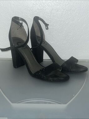 G by Guess Black Glittery Heels